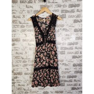 Xhilaration Dress Size Large Black Floral‎ Boho Lace Ruffle Hem Cottagecore